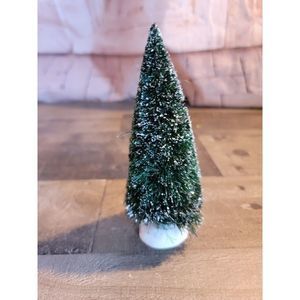 Department 56 tree snow Village Accessory